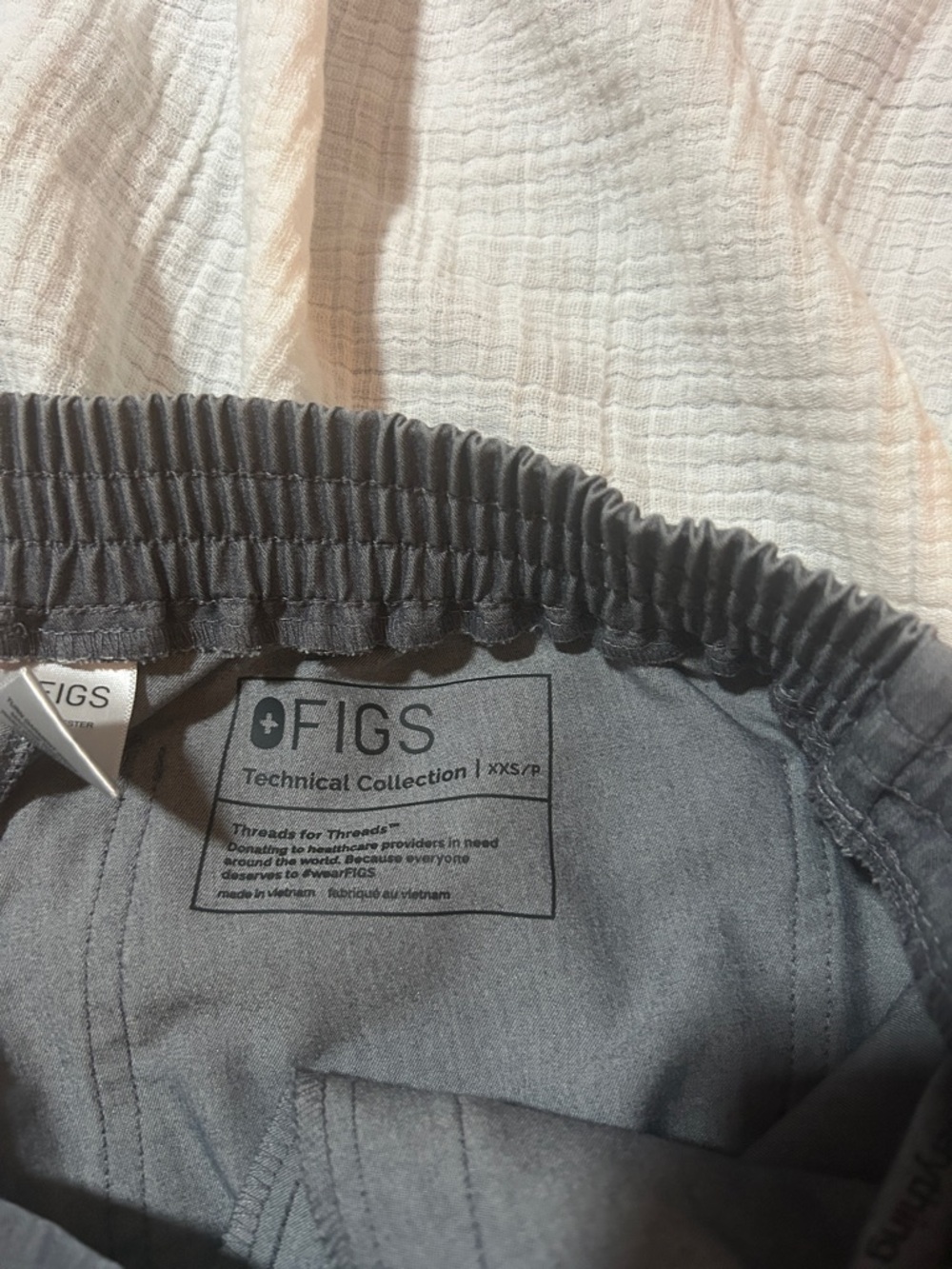 Figs Gray Yola Pants with Teal Drawstring XXS Petite Healthcare/ Vet Medicine - Picture 2 of 11